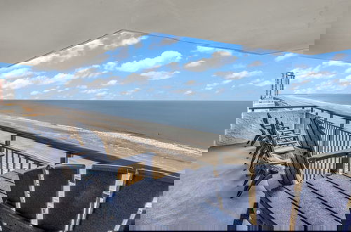 Foto 17 - Bluewater Resort 903