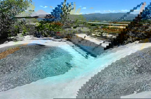 Foto 28 - Villa Ipnotica - Panoramic Views Plus Exquisite Pool - Sleeps 7 - Very Stylish