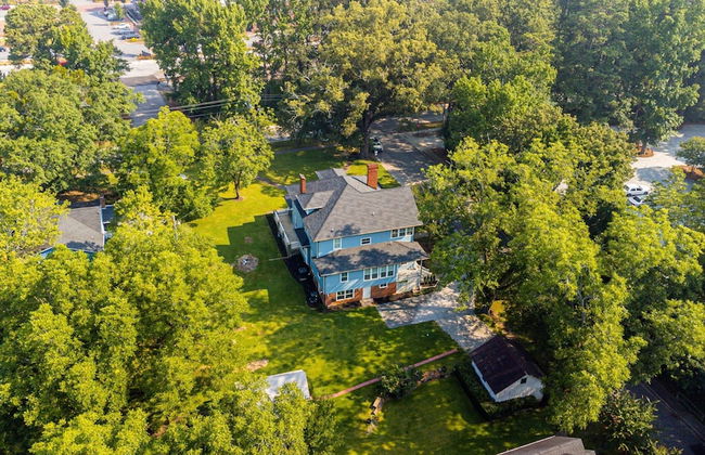 Beautiful Home Located In Historic Norcross - Photo 71
