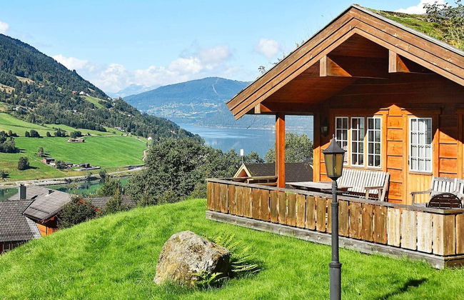5 Person Holiday Home in Olden - Foto 1