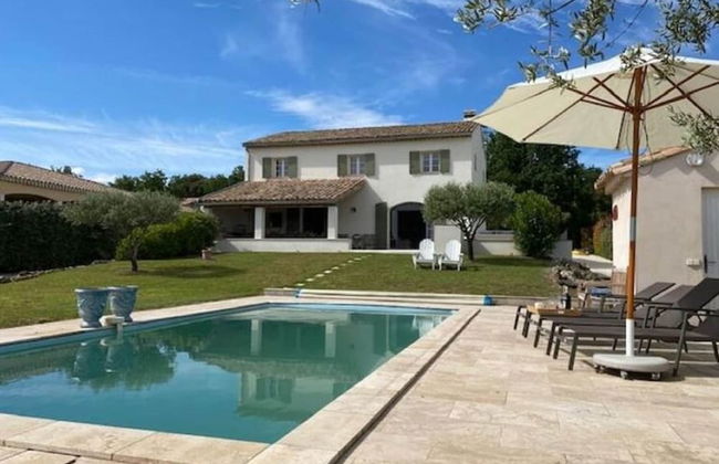 Holiday Home in Pougnadoresse With Pool - Foto 25