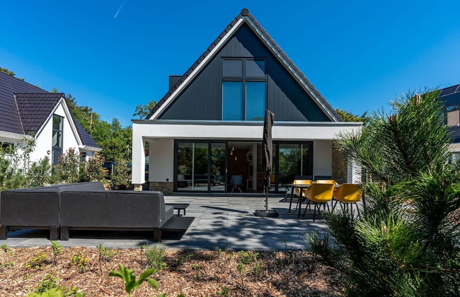 Chalet in Texel Near Forest & Beach - Foto 1