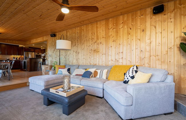 The Lakeview - Photo 14