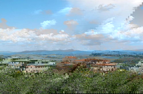 Foto 40 - Apartment in Asciano With Panoramic Views