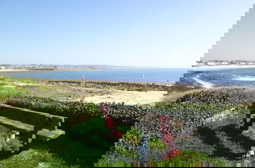 Photo 16 - Holiday Home With sea View, Plouhinec