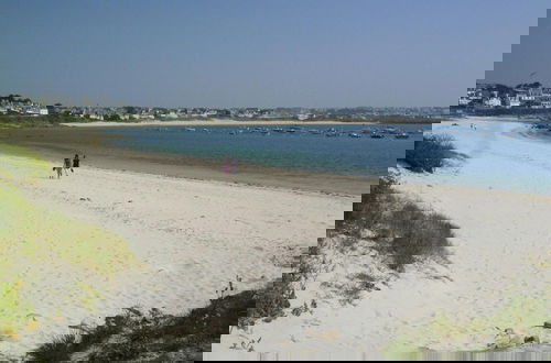 Photo 18 - Holiday Home With sea View, Plouhinec