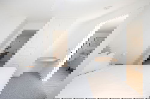 Photo 9 - The Shores Surfers Paradise Apartments