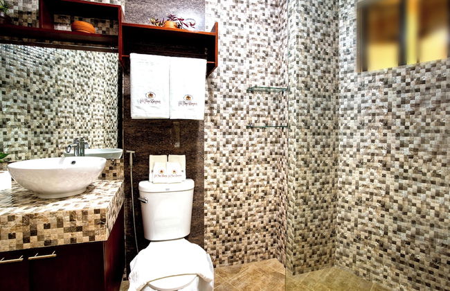 La Casa Española Apartelle - Photo 47