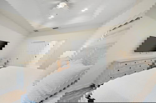 Foto 3 - Beach House - Palm Paradise by PHG