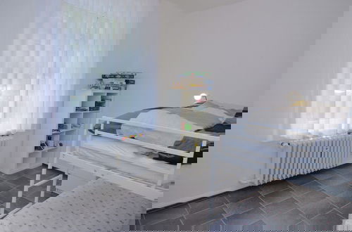 Foto 4 - Spacious Apartment in Weser Uplands With Garden