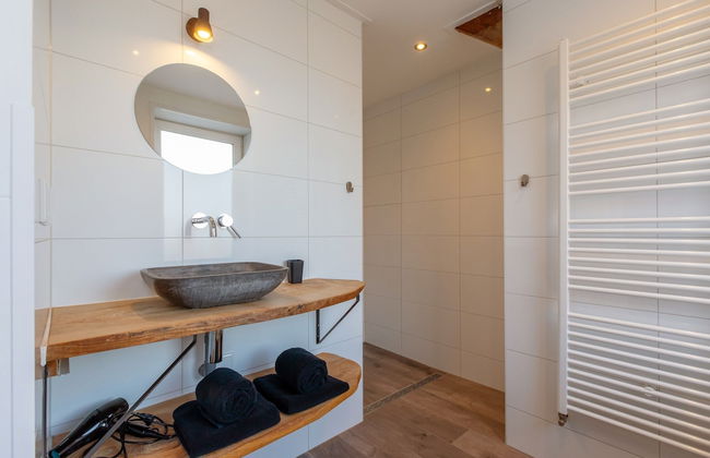 Lovely, Modern, 4-person Apartment in the Heart of Koudekerke - Photo 65