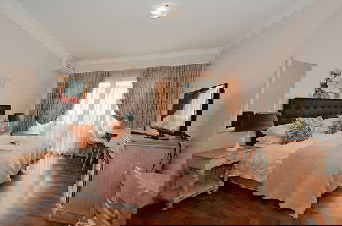 Photo 7 - Albatross Guest house