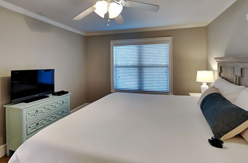 Foto 7 - Crystal Dunes by Southern Vacation Rentals