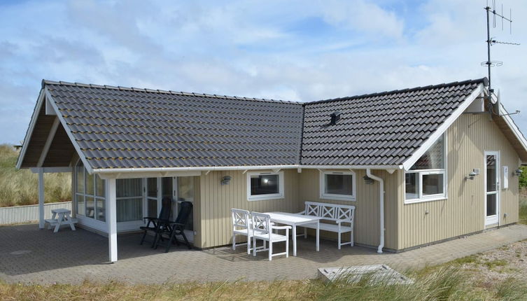 Photo 1 - 7 Person Holiday Home in Hvide Sande