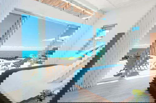 Photo 9 - Private Oceanfront Luxury Infinity Pool Slide