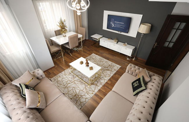 Golden Homes Luxury Suites - Photo 21