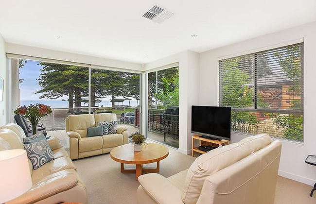 Breeze Beachfront Apartment no 1 - First Floor - Foto 2