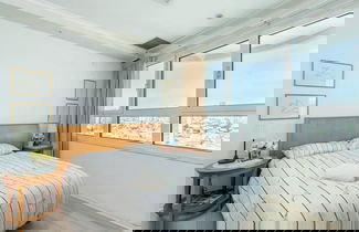 Photo 2 - Stylish Apt Balcony View by Sea N' Rent