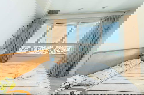 Photo 1 - Stylish Apt Balcony View by Sea N' Rent