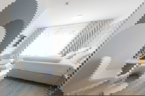 Foto 1 - zzzpace Smart-Hotel Krefeld