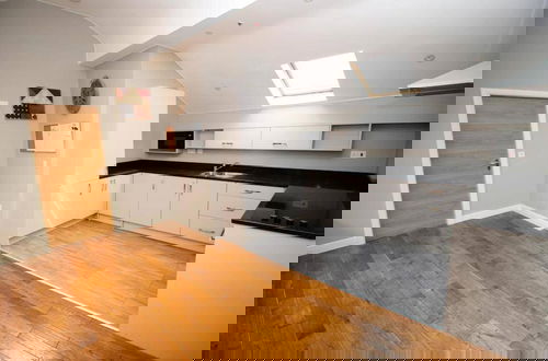 Foto 3 - Sheffield City Retreat - Modern Apartment