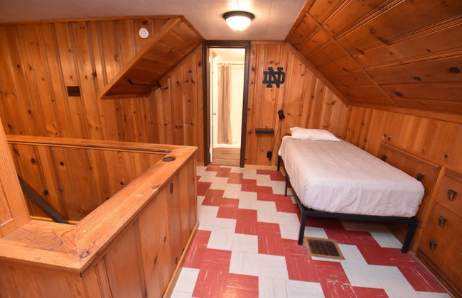 20 min Walk to ND 3 Bedroom 2 Bath Home 54475 - Photo 12