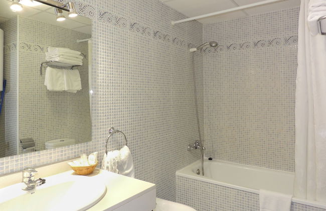 Apartamentos Turisticos Augustus - Foto 40