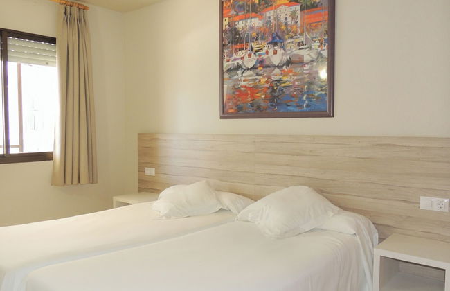 Apartamentos Turisticos Augustus - Foto 18