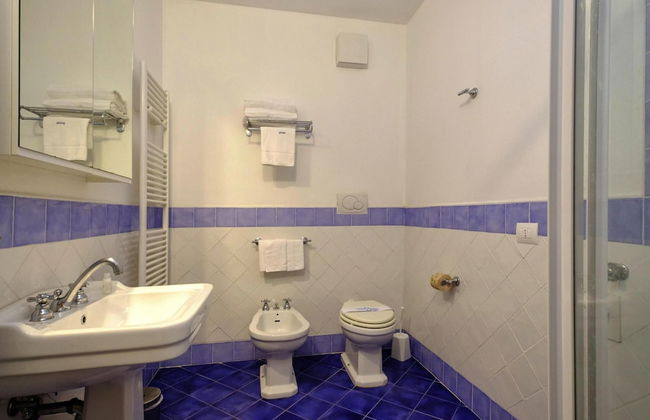 Apartment With Balcony in Poggio All'agnello - Foto 14