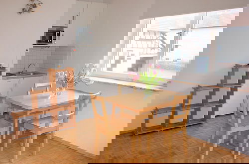 Photo 12 - Apartment With Private Terrace in Huddingen