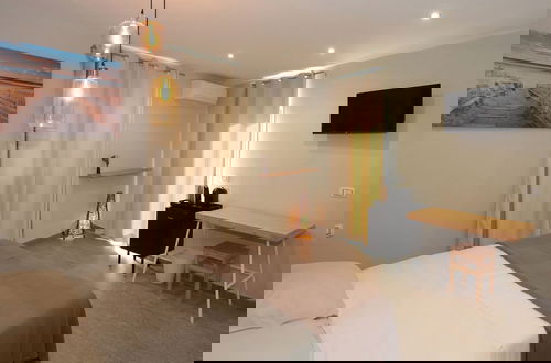 Photo 19 - OIKIA AUTOMATIC ROOMS