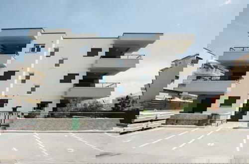Foto 73 - Spacious Luxury Trogir Apartments