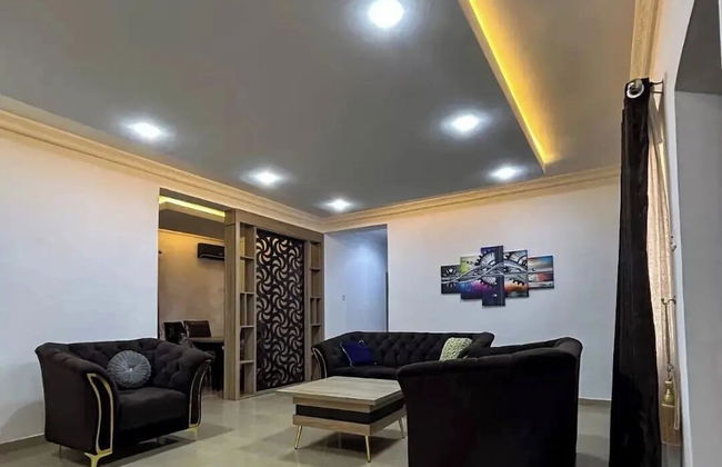 Amia Gold Luxury Apartment - Photo 15