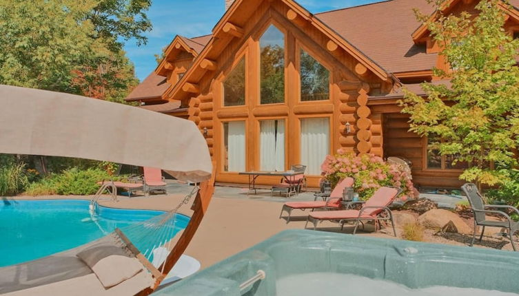 Foto 1 - Executive Double 26 - Stunning Luxury log Home With hot tub Sauna Heated Pool