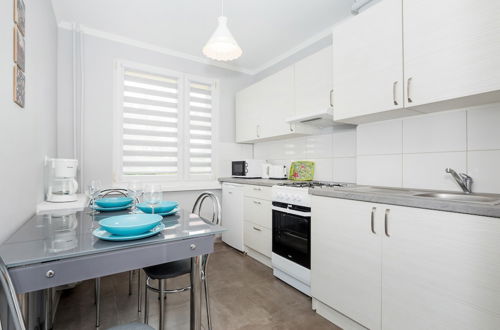 Photo 13 - Apartments Chopina Park by Renters