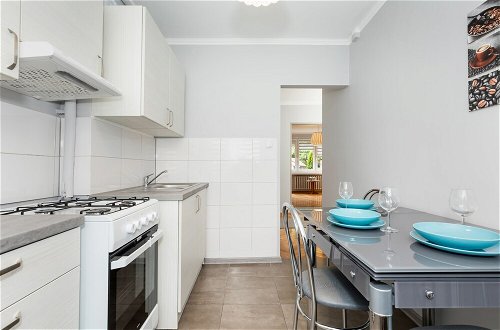 Photo 12 - Apartments Chopina Park by Renters