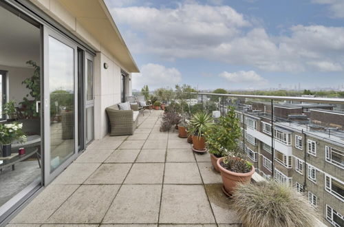 Foto 16 - Superb Apartment With Terrace Near the River in Putney by Underthedoormat