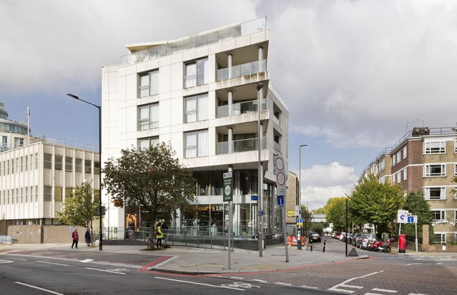Superb Apartment With Terrace Near the River in Putney by Underthedoormat - Foto 21