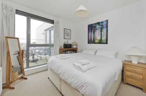 Photo 26 - Superb Apartment With Terrace Near the River in Putney by Underthedoormat