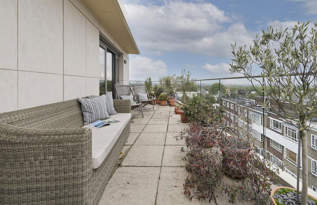 Superb Apartment With Terrace Near the River in Putney by Underthedoormat - Foto 17