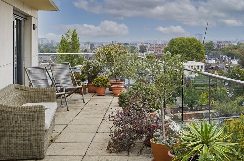 Foto 31 - Superb Apartment With Terrace Near the River in Putney by Underthedoormat