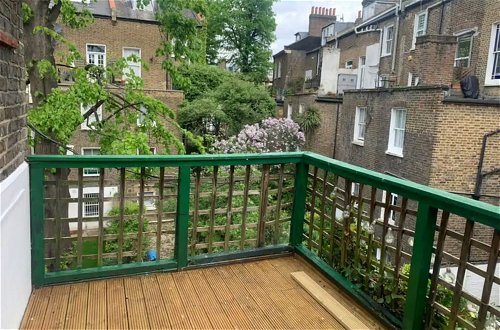 Foto 17 - Welcoming 2BD Flat With Balcony - Maida Vale