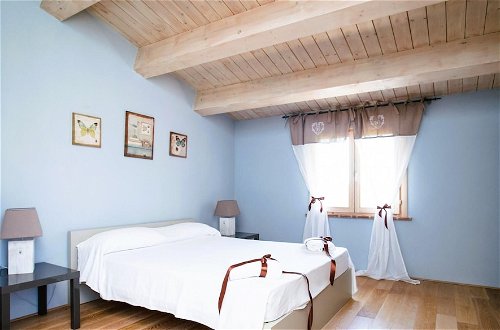 Photo 6 - Luxury 2 Rooms Apt Azure in Siena Resort