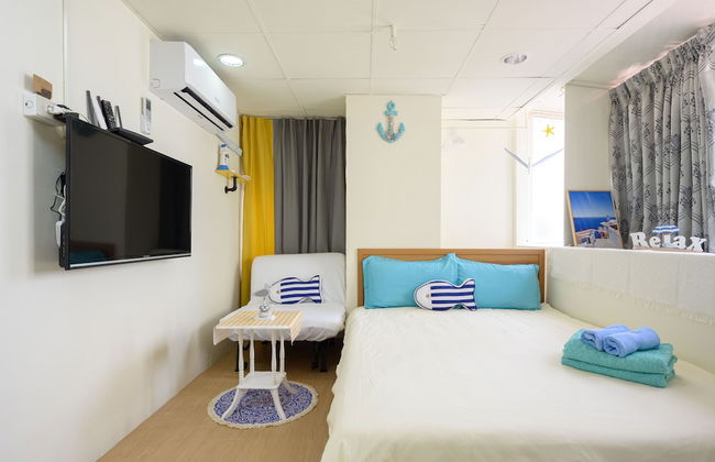 Blue sky Taipei - Photo 50