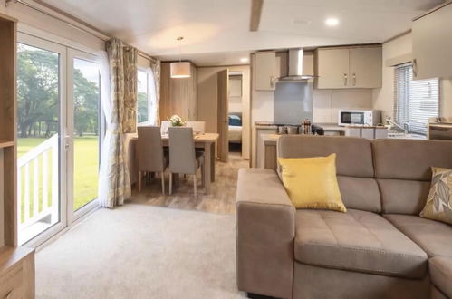 Photo 9 - Fantastic Family 3-bed Static Caravan Cooper bea