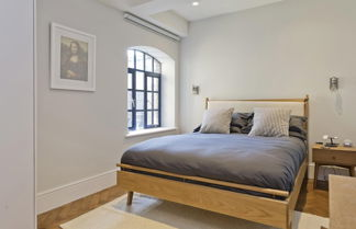 Photo 2 - Stylish 2 bed Flat Kings Cross