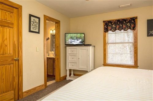 Photo 5 - Briarstone Lodge Condo 13A - Two Bedroom Condo