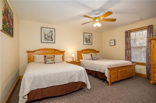 Photo 3 - Briarstone Lodge Condo 13A - Two Bedroom Condo