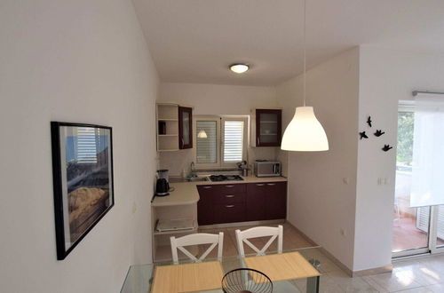 Photo 12 - Spacious Apartment in Mandre With Terrace