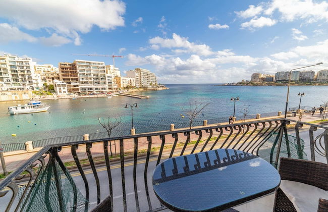Superb Views of Spinola Bay in Heart of St.julians - Foto 9